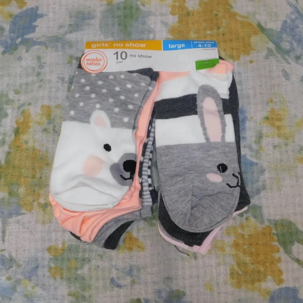 Bundle of Wonder Nation Big Girls No Show Socks